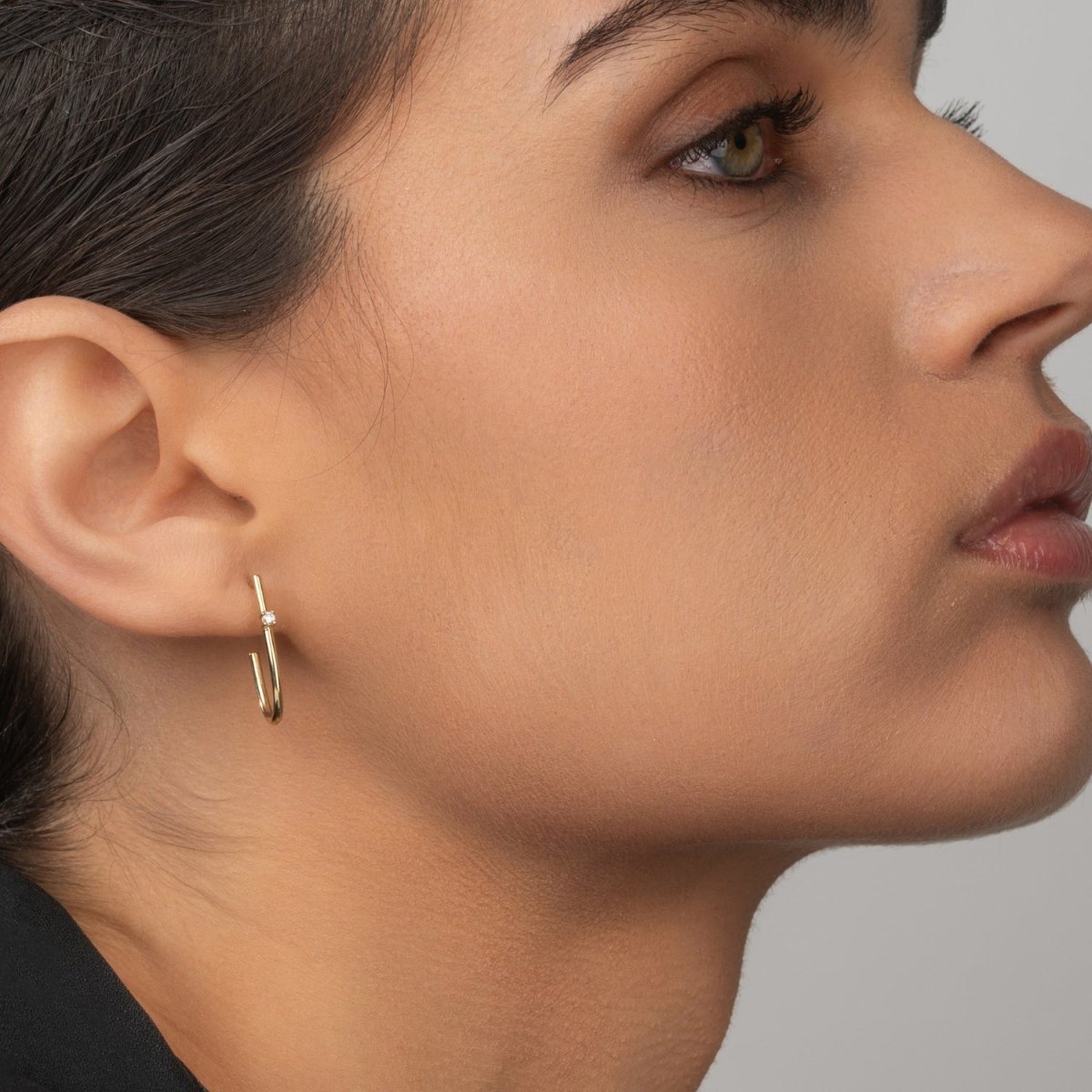 Long Hoop Earrings with Diamond - Narcissus
