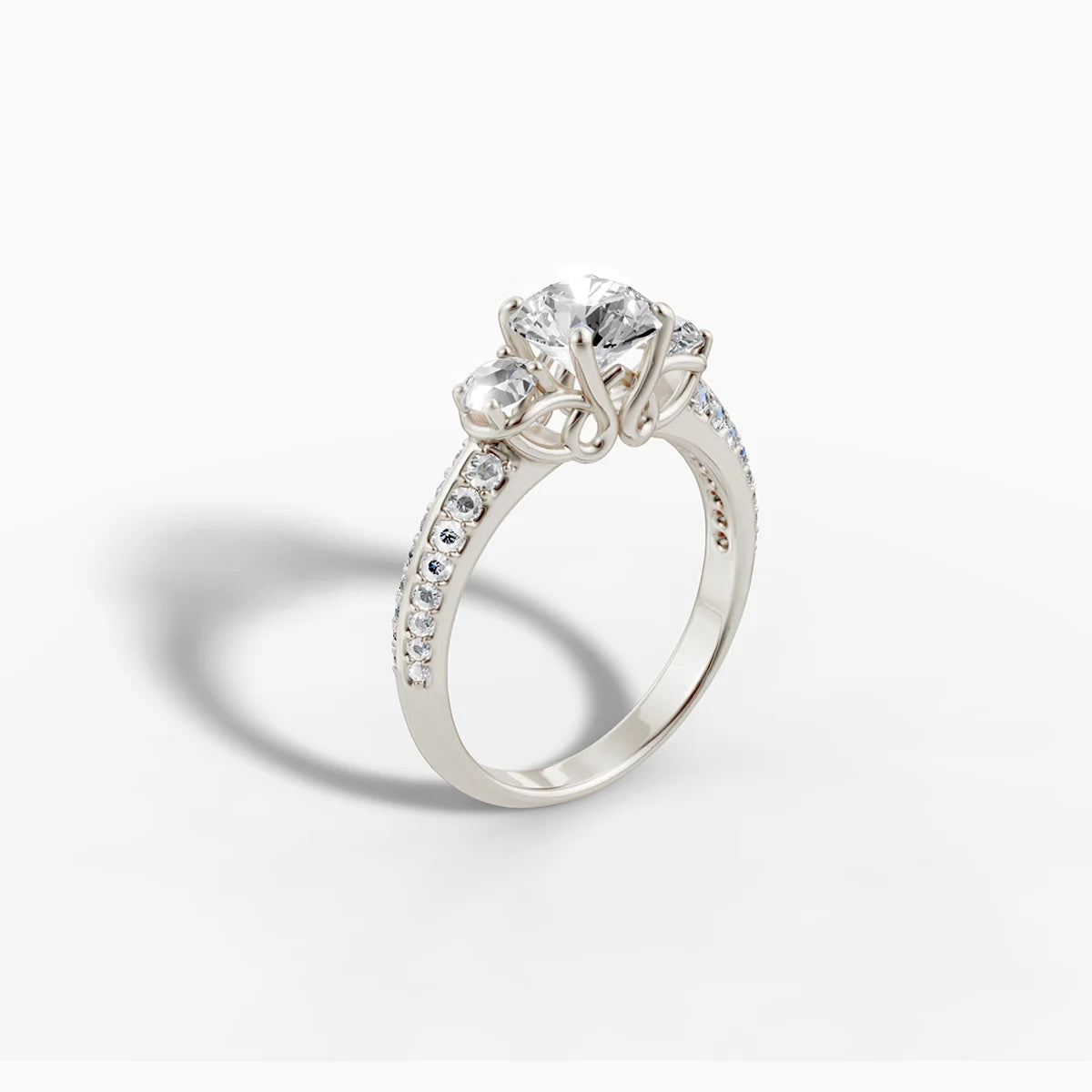 Art-Deco-Verlobungsring mit drei Diamanten