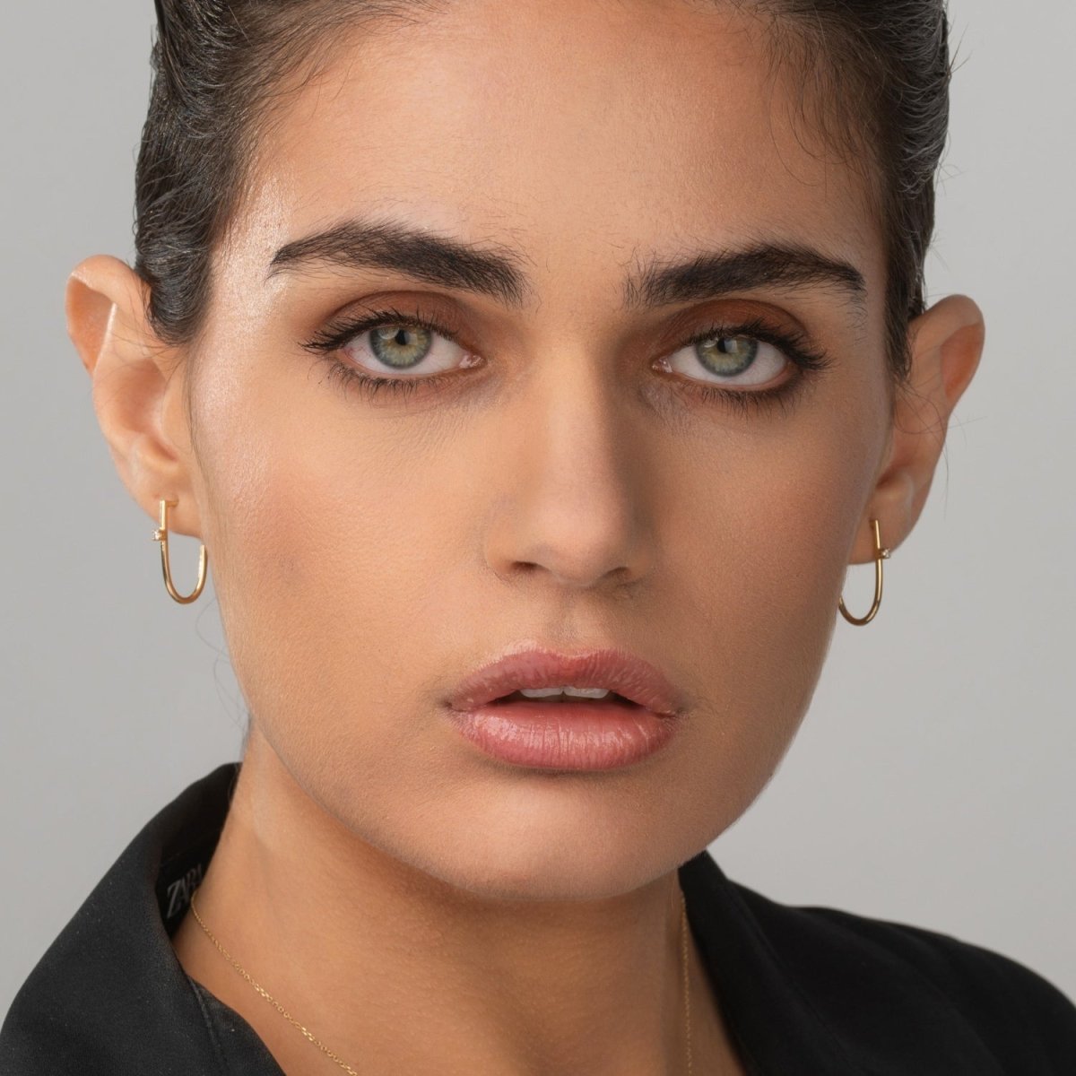 Long Hoop Earrings with Diamond - Narcissus