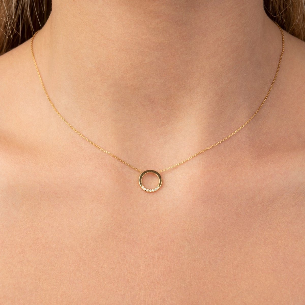 Diamond Karma Circle Necklace - Narcissus