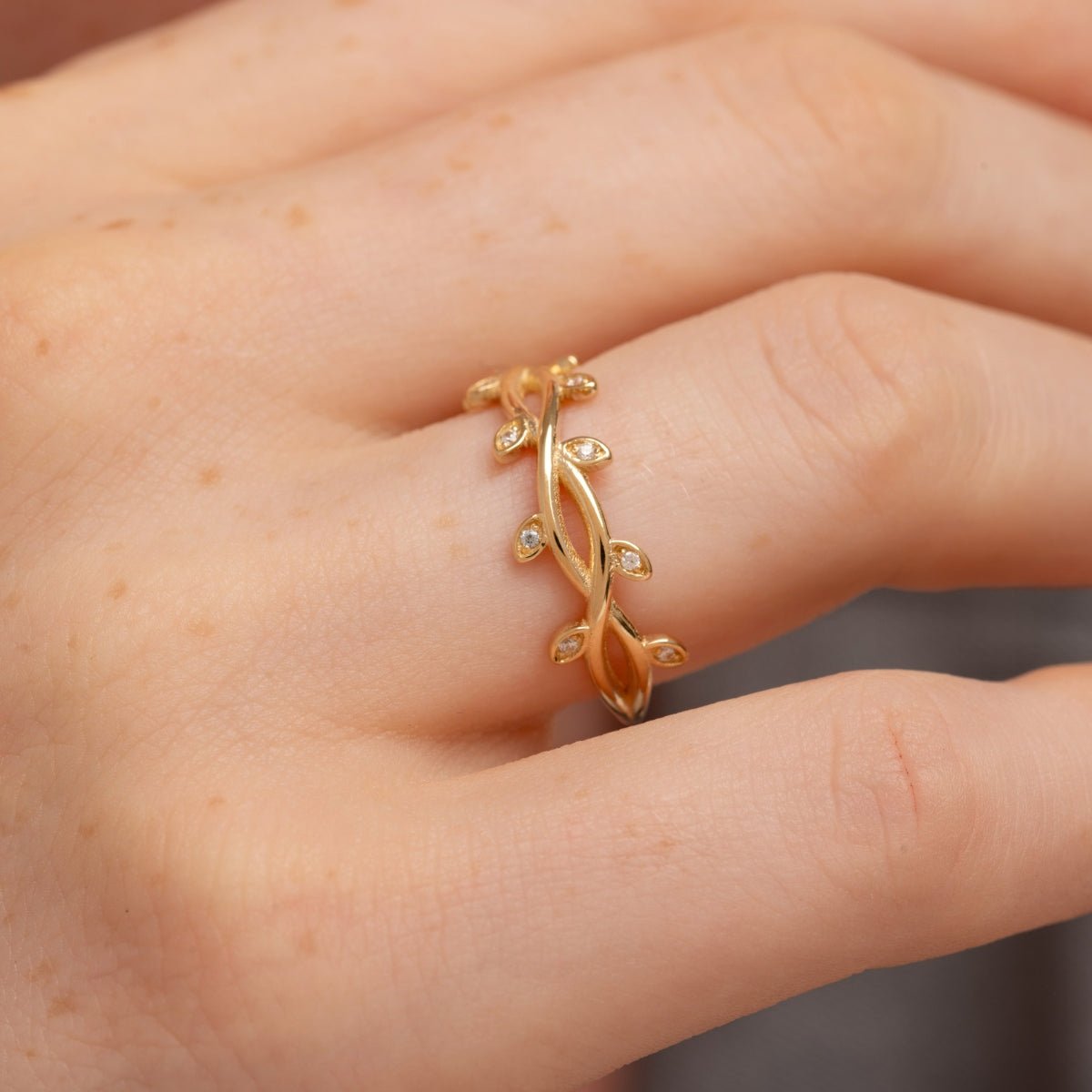 Diamond Leaves Ring - ENEA