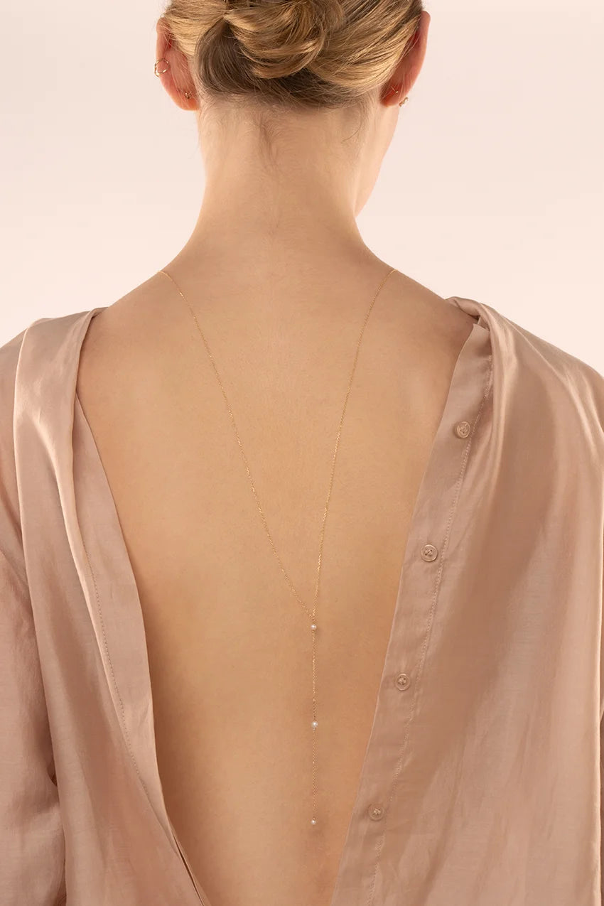 Bauchkette mit Perlen in Gold