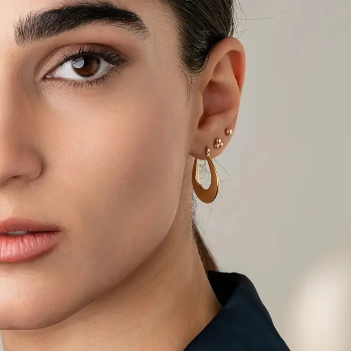 Flat Teardrop Hoop Earrings (pair) - Narcissus