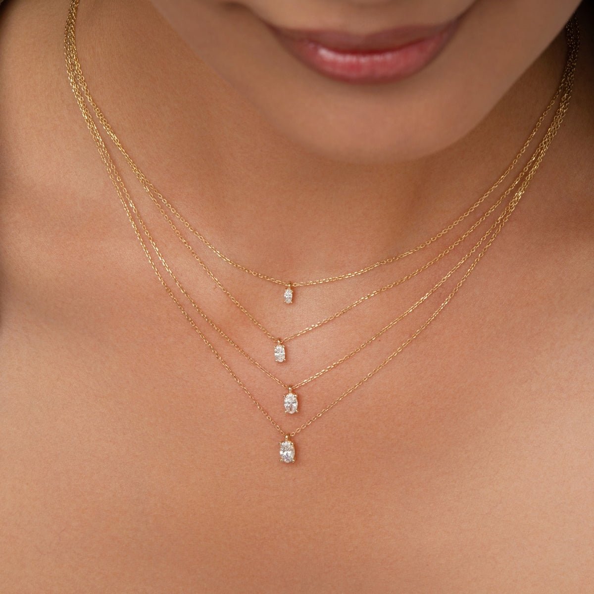 Oval Solitaire Diamond Pendant Necklace - Narcissus