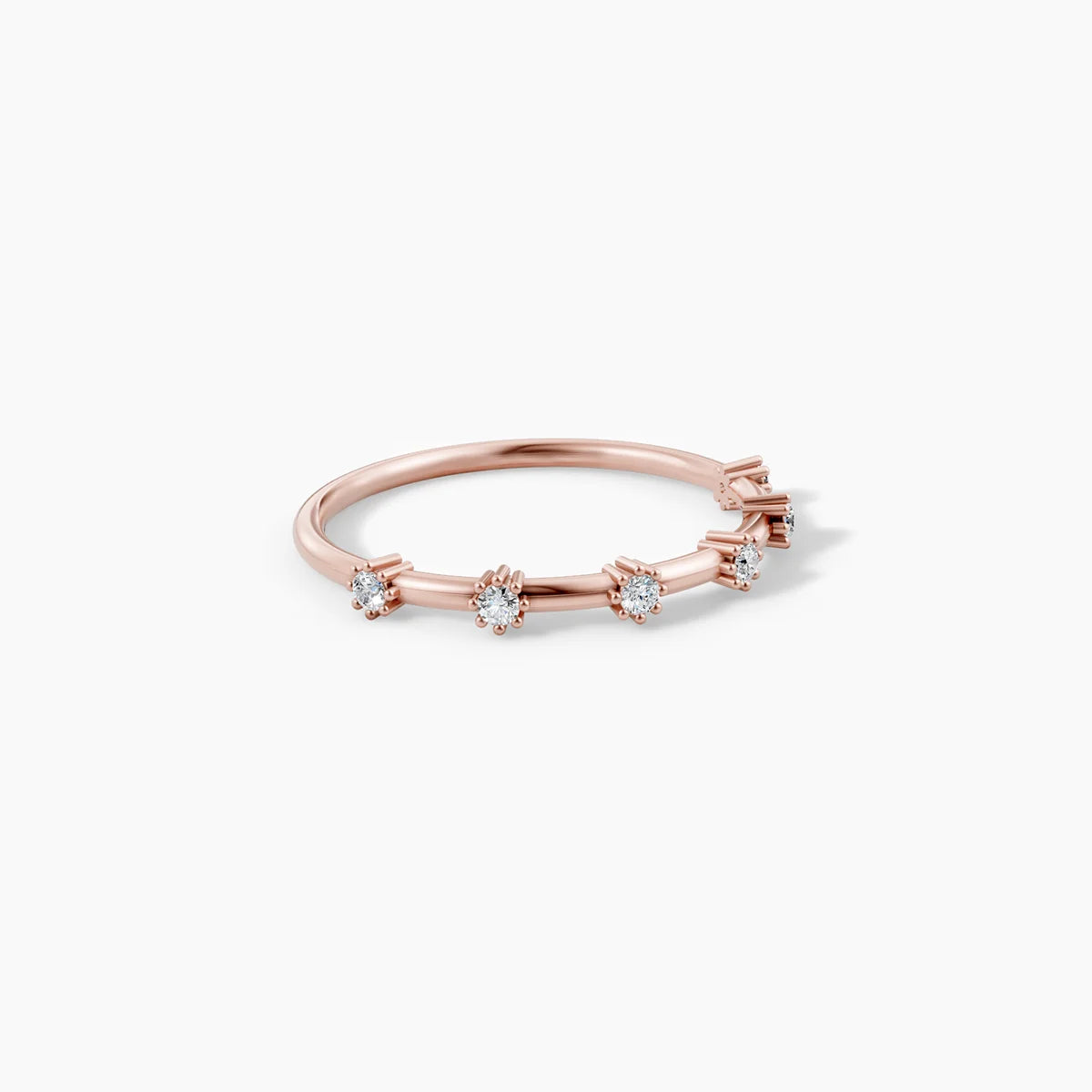 Blumenring mit sechs Diamanten