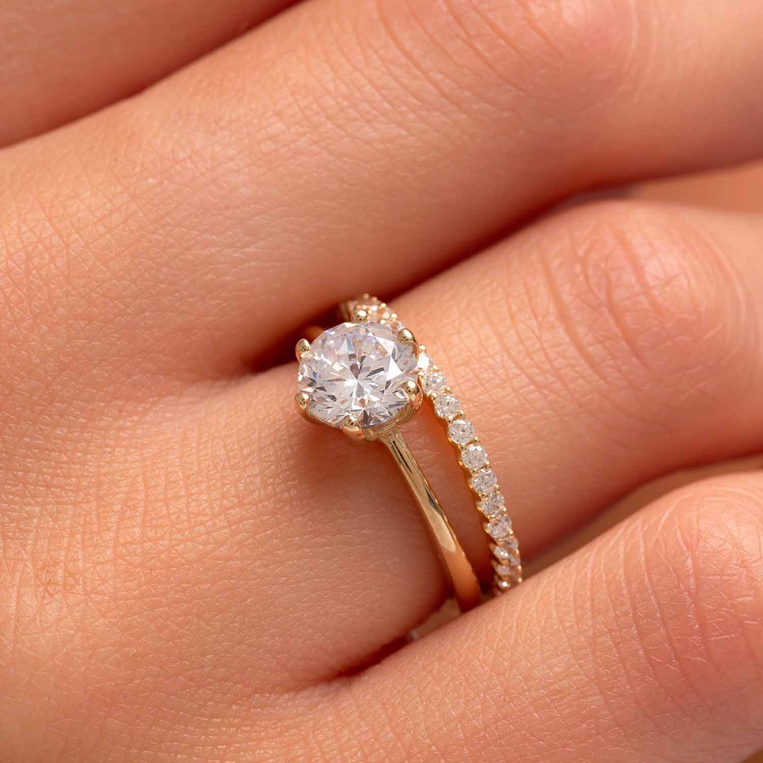 Six - Prong Solitaire Engagement Ring - Narcissus