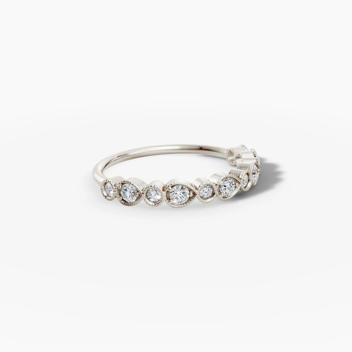 Round Diamond Vintage Ring