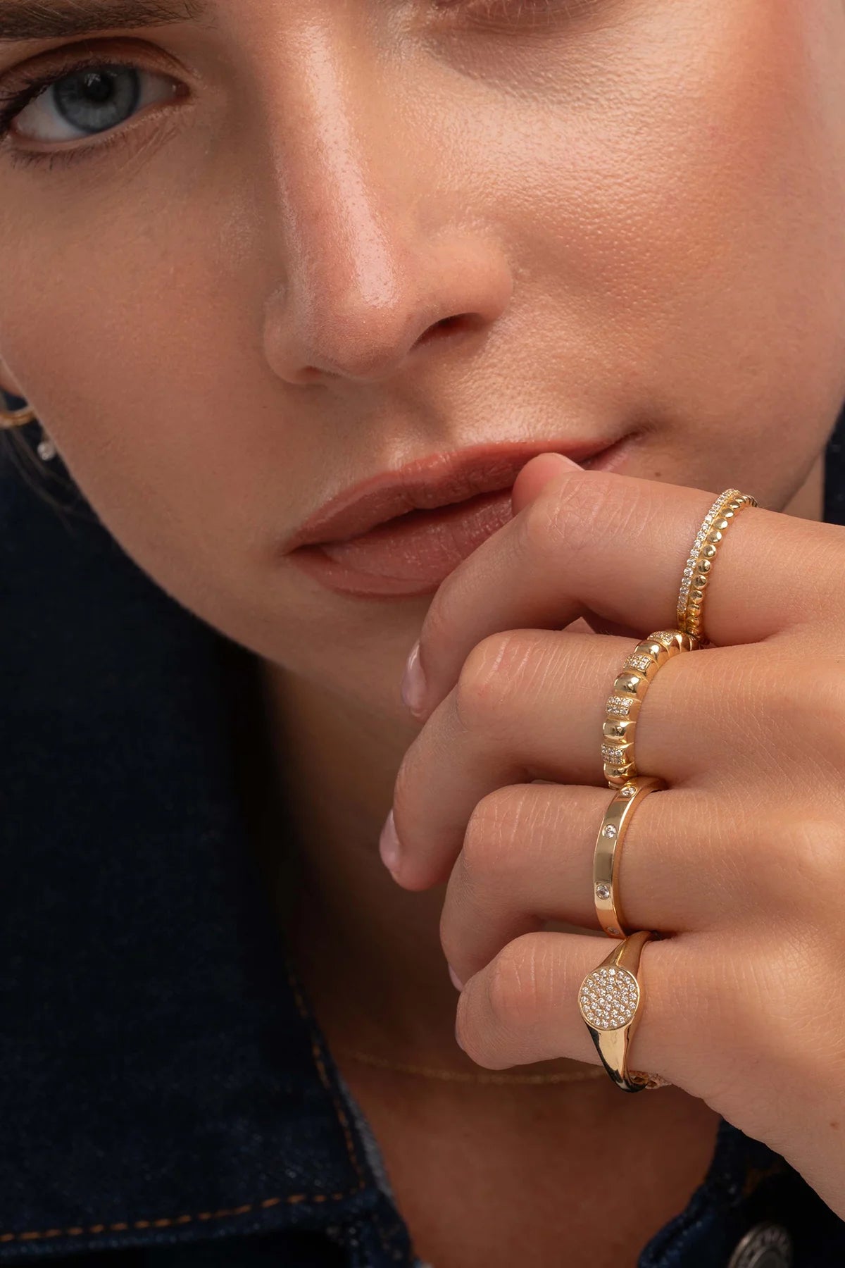 Diamond Dot Ring - White Gold