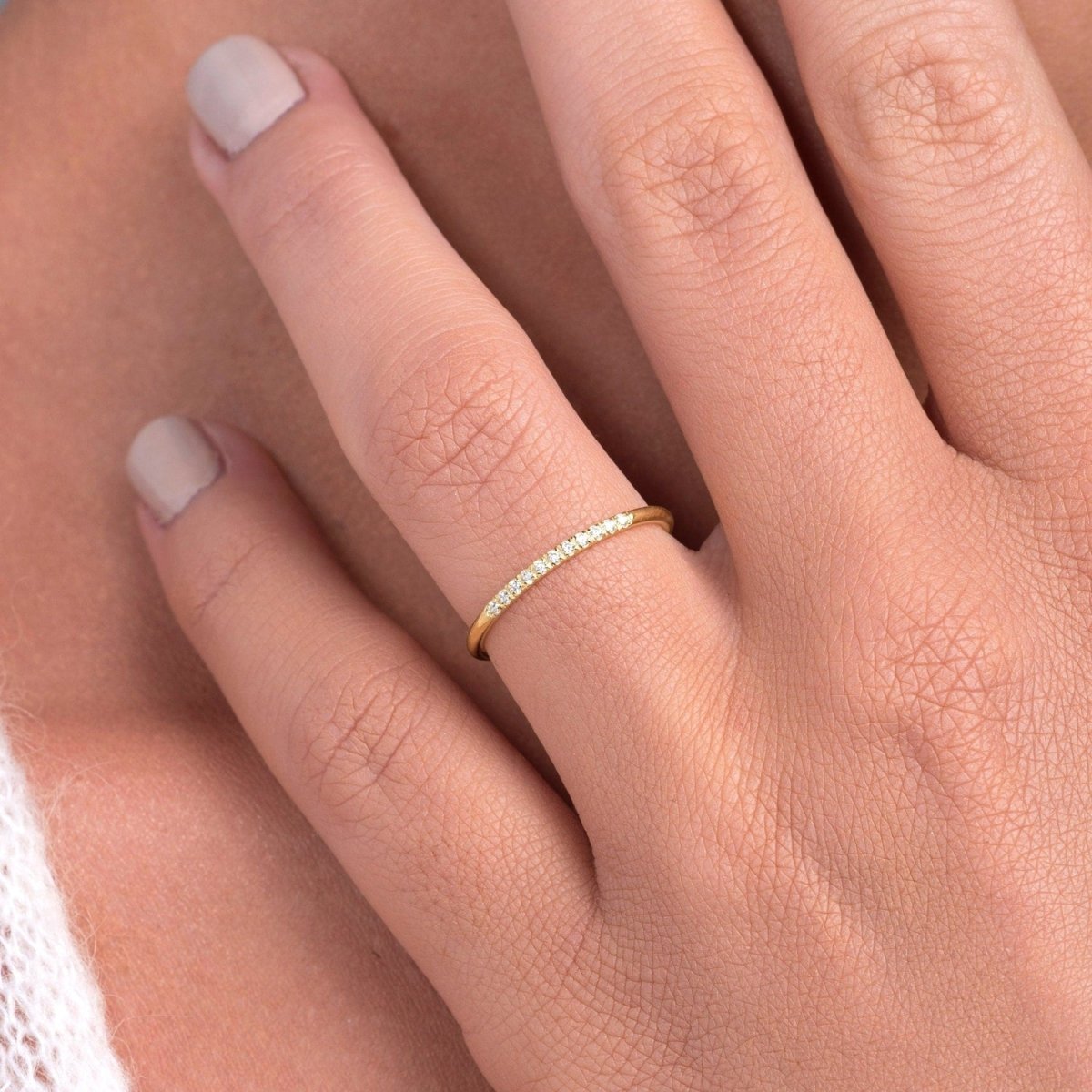 Diamond Thin Stacking Ring - Narcissus