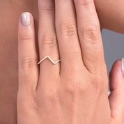 V Shape Diamond Ring - Narcissus