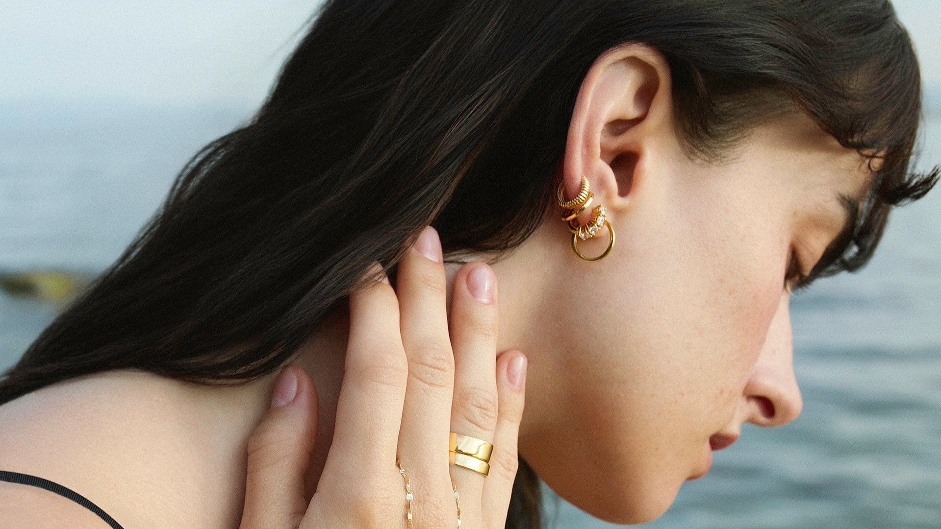 Small Gold Hoops or Huggies: The Difference Lives in the Hinge