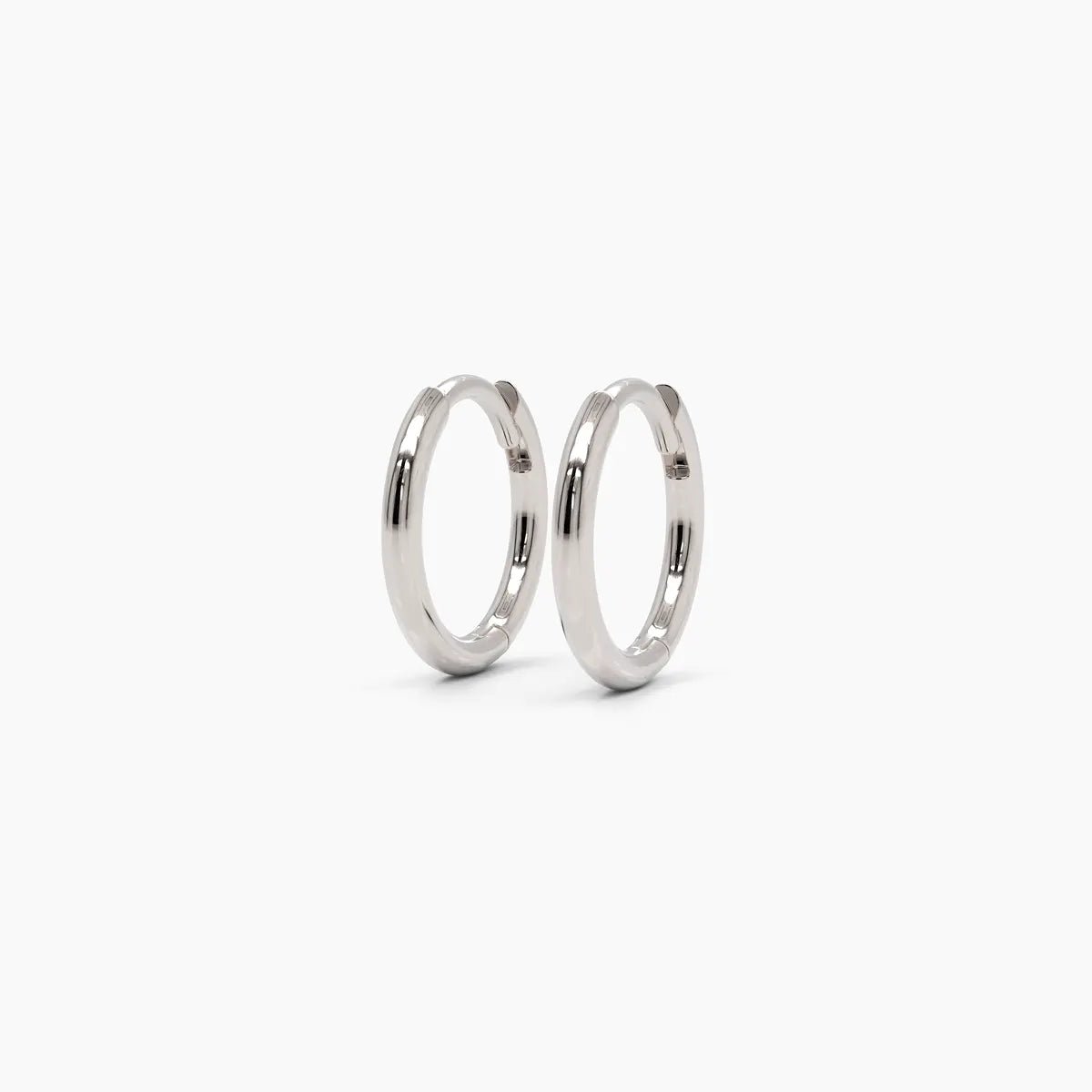Classic Gold Hoop Earrings - Narcissus