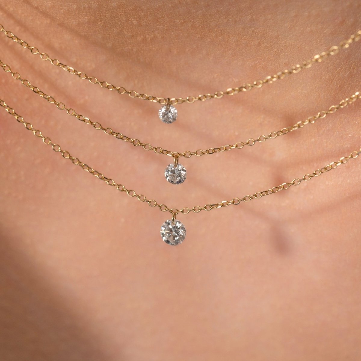 Nude Diamond Solitaire Necklace - Narcissus