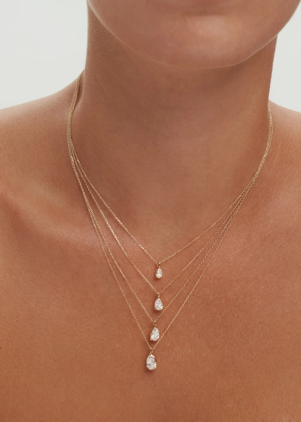 Éclat Pear-Cut Diamond Necklace