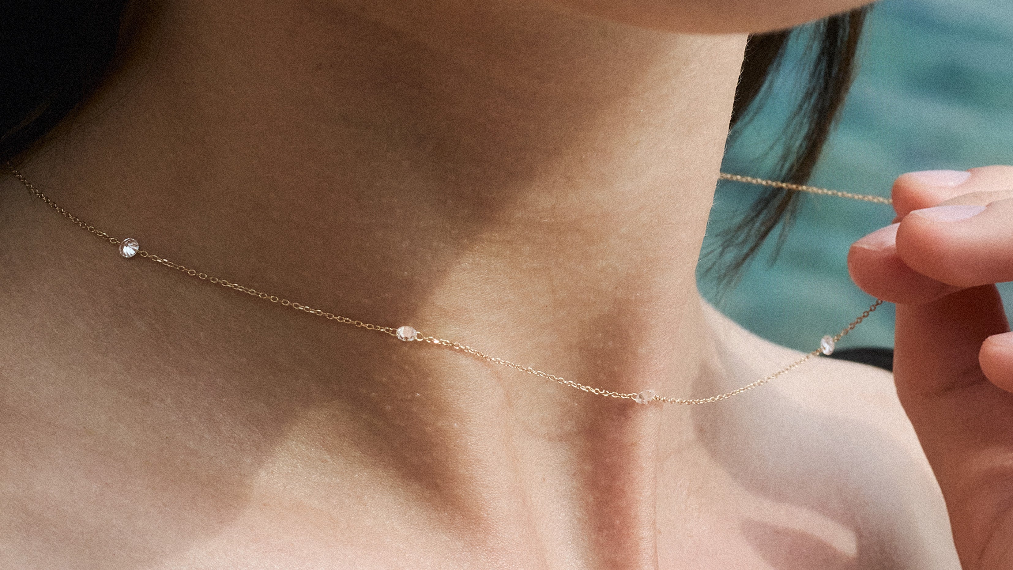 ENEA_HOW_TO_CHOOSE_A_STATION_NECKLACE_BLOG_POST.jpg