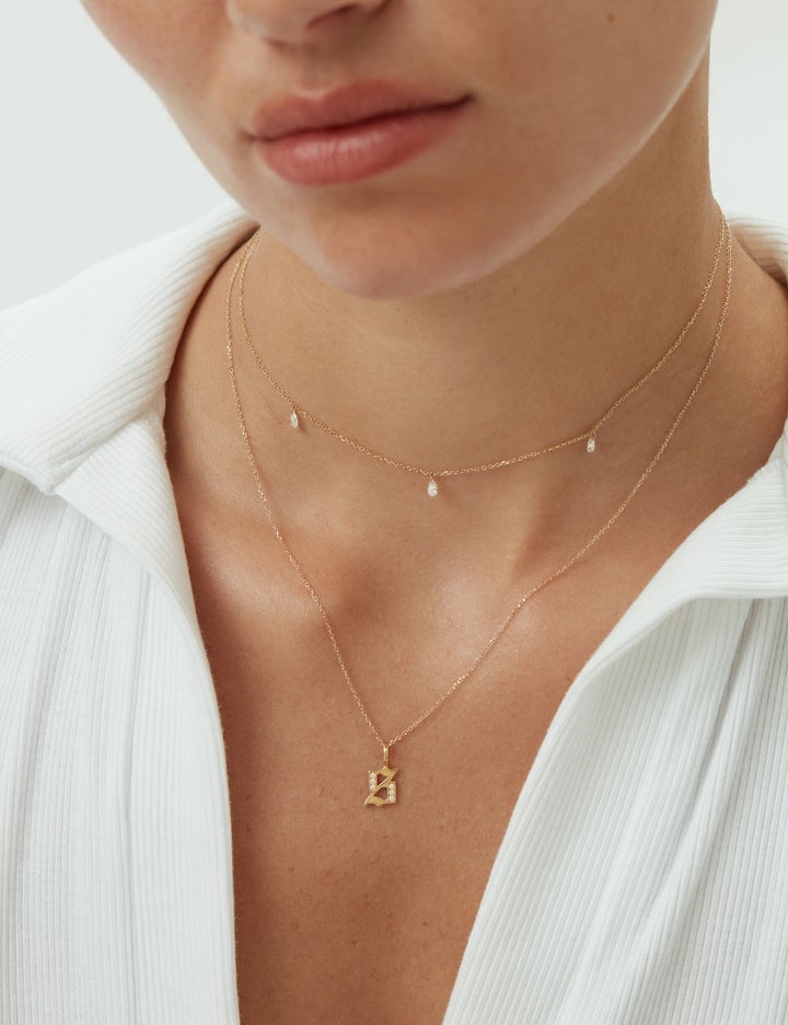 Initial necklace in 14k gold, ENEA Studio