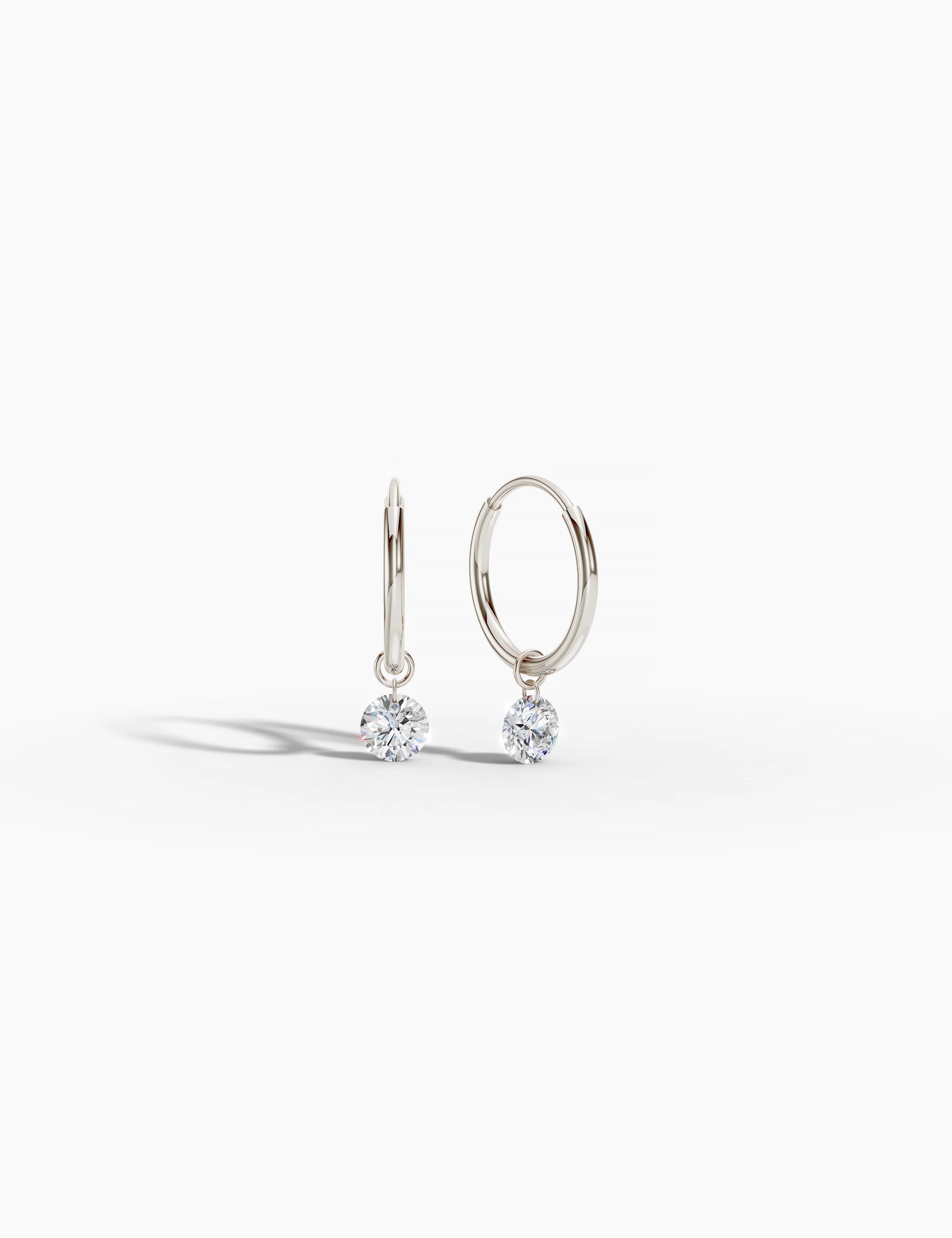 Enea_GoldHoopEarrings_WG_FrontAngledView_PDP_01.webp