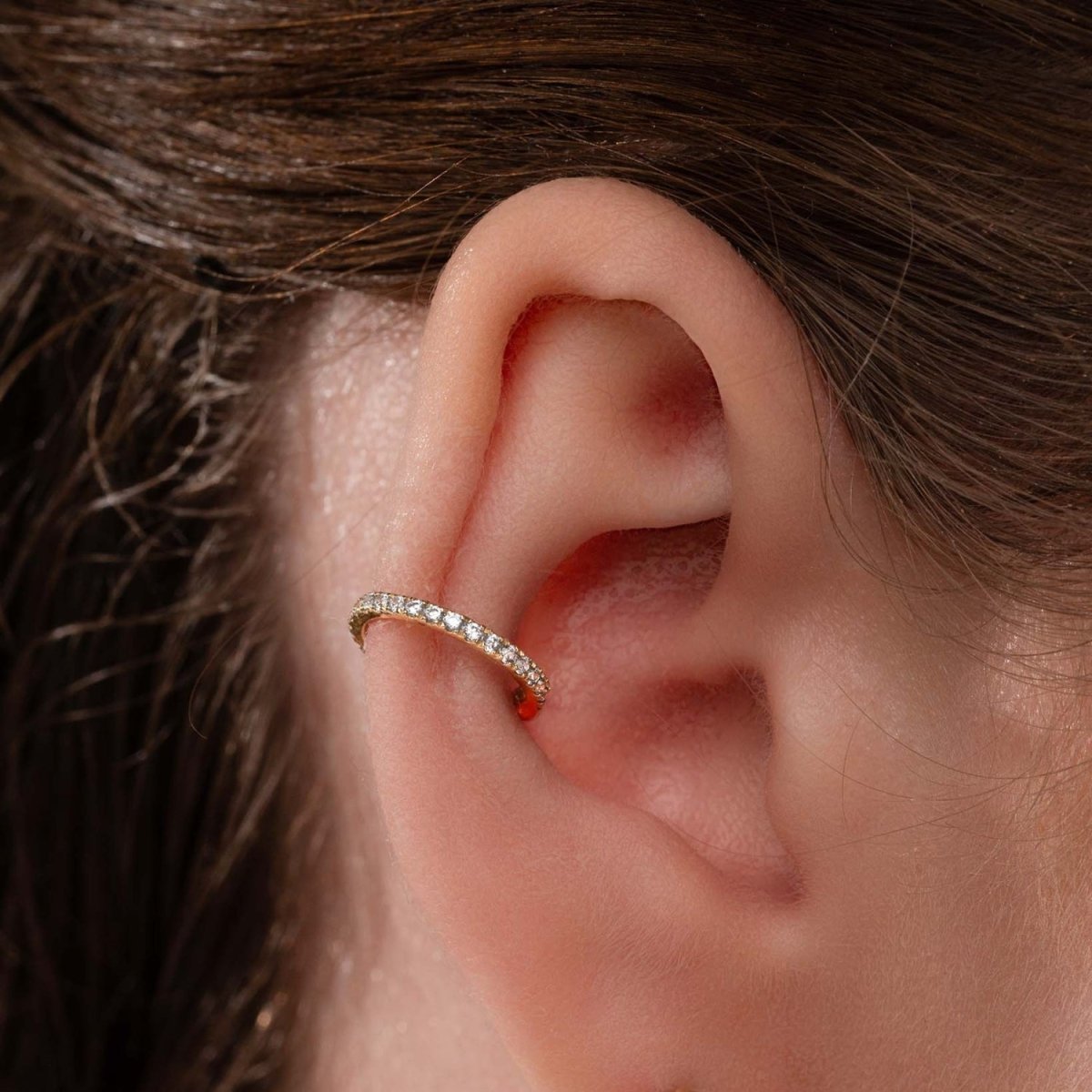 Minimalist Diamond Ear Cuff in White Gold - Narcissus