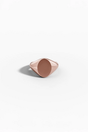 Echo Oval Signet Ring