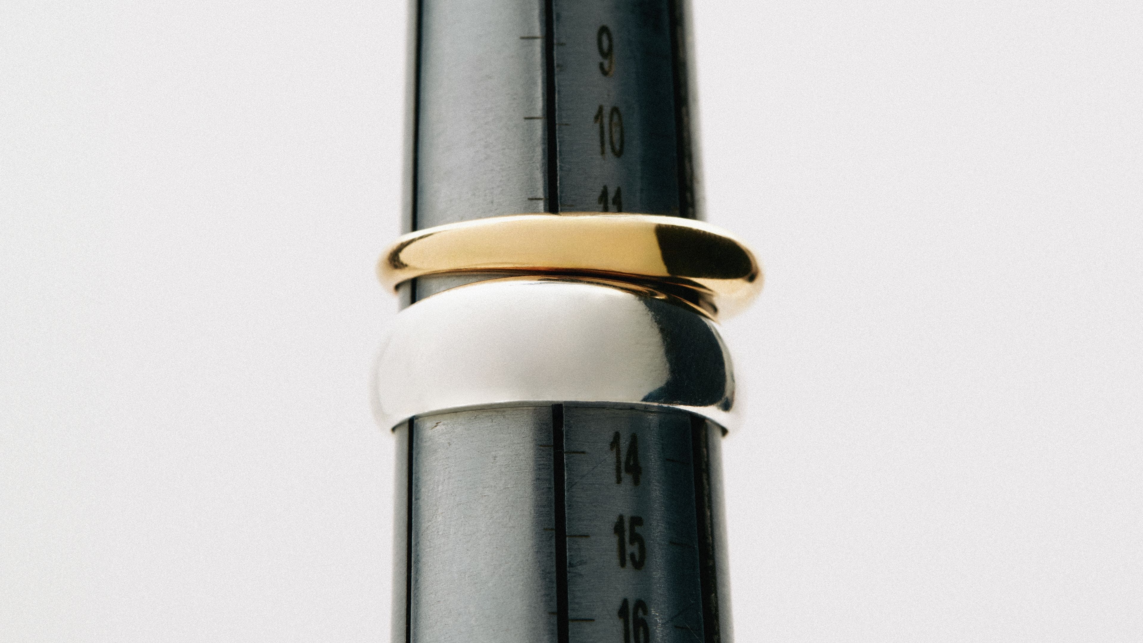 Rings_on_jewelry_tool_about_us_1_1.jpg