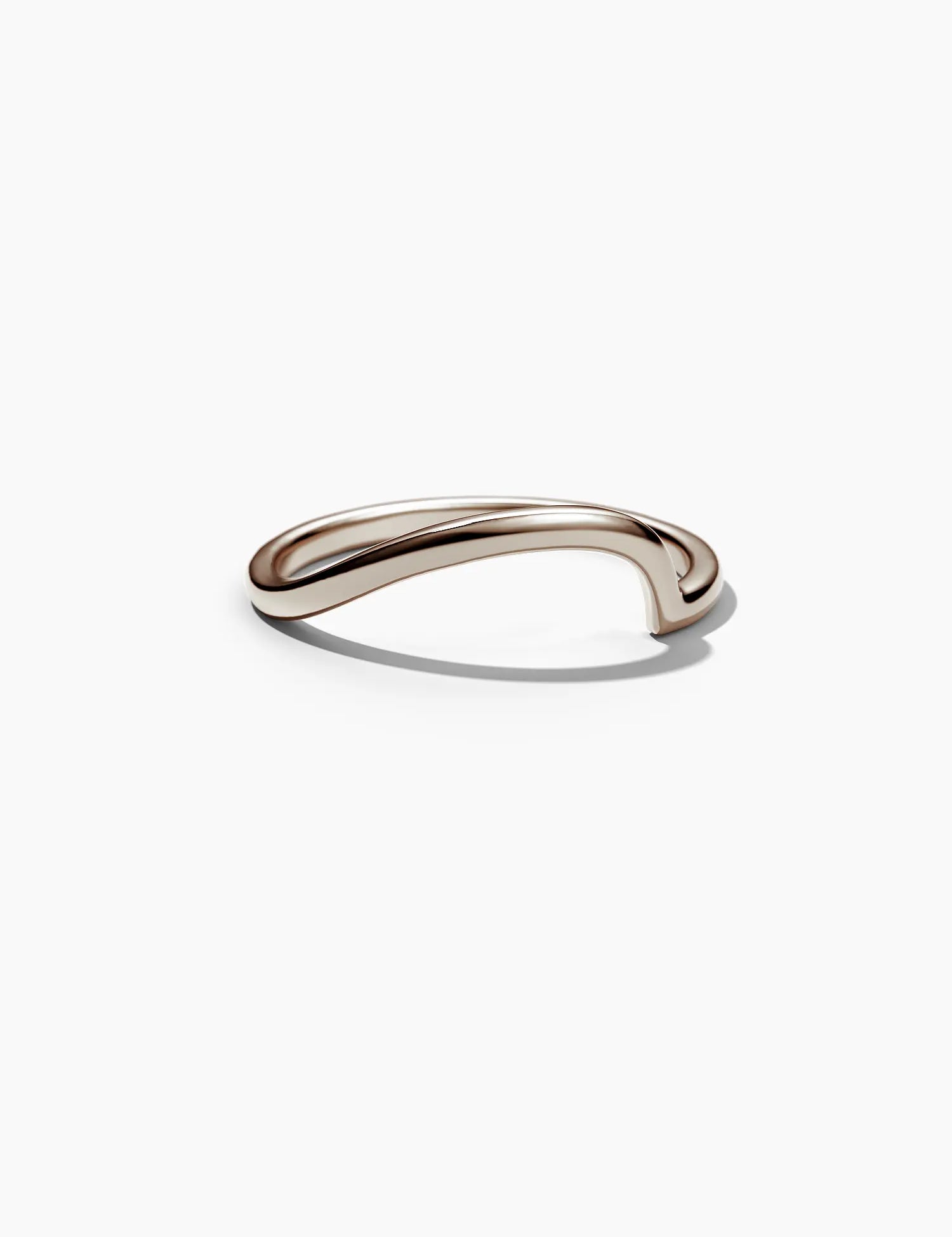 WhiteGold_WaveRing_FrontView_PDP_01.webp