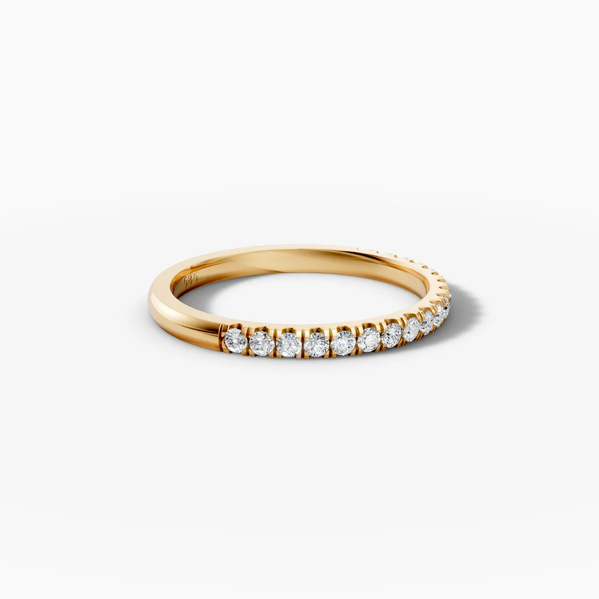 Dünner Diamantbandring