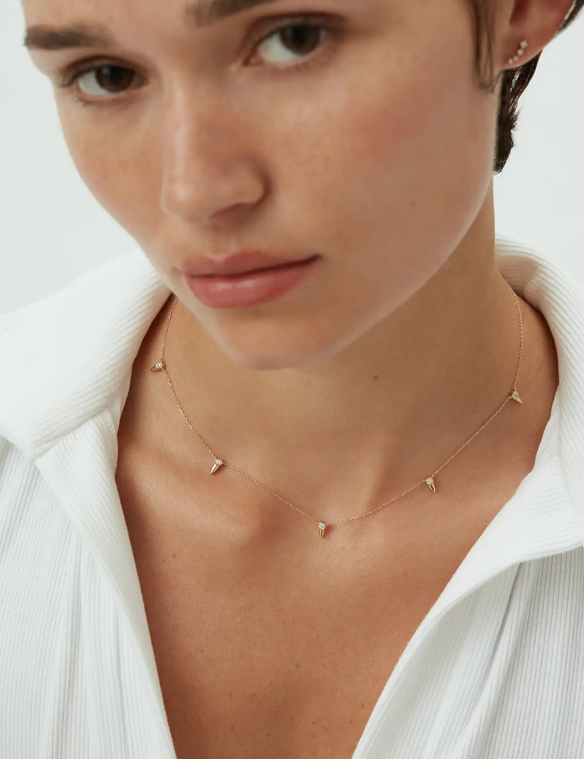 YG_ENEA_Sparkles_DiamondNecklace_PDP_1.webp