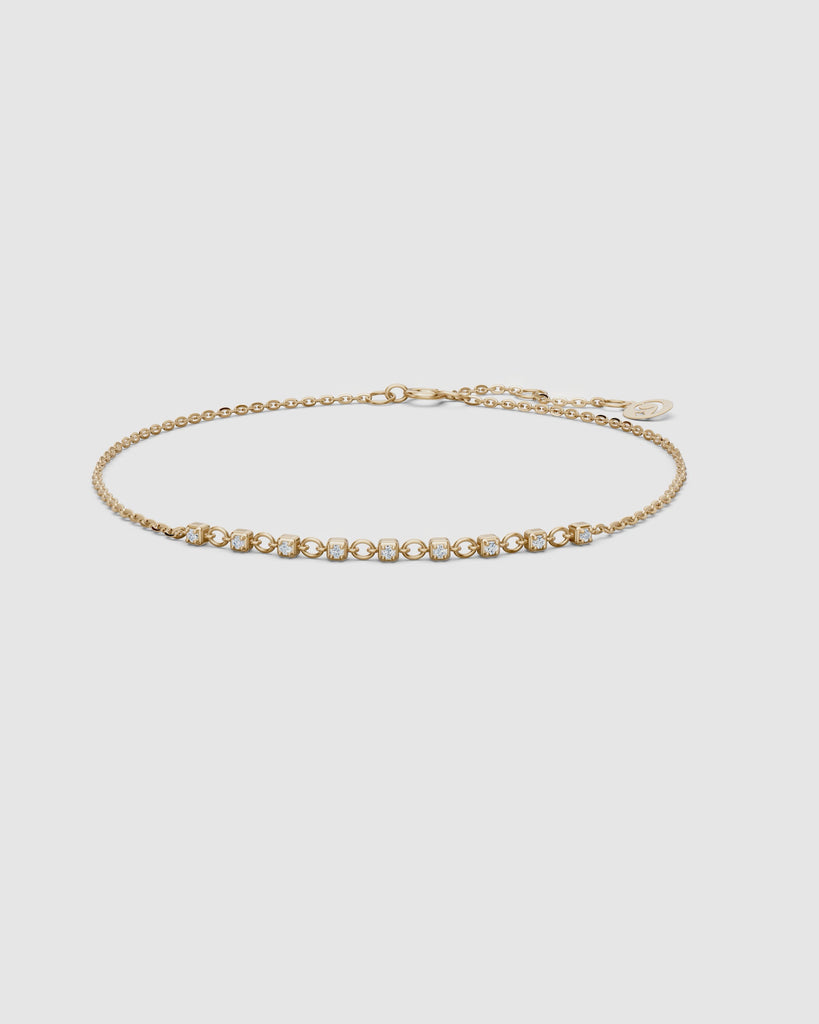 Video giving a 360 view of a petite diamond tennis bracelet in 14k yellow gold by ENEA Studio