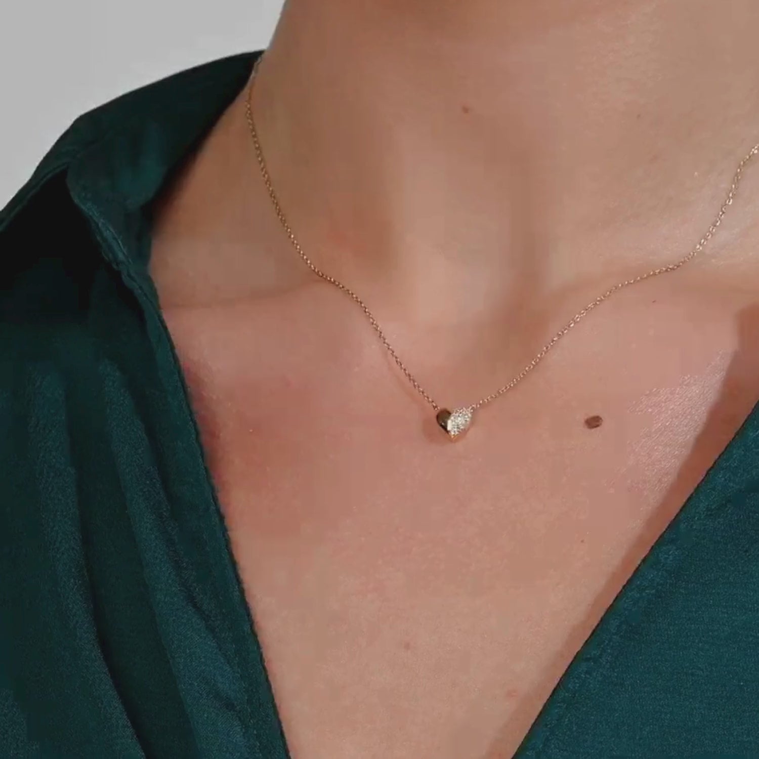 Diamond Puffy Heart Necklace - Narcissus